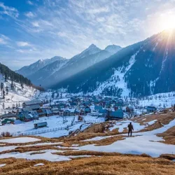 Aru-valley-Pahalgam-Winter